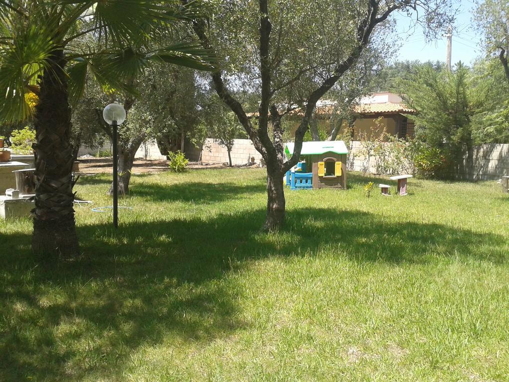 Casa Vacanza Fiorella Torre dell'Orso Exterior foto